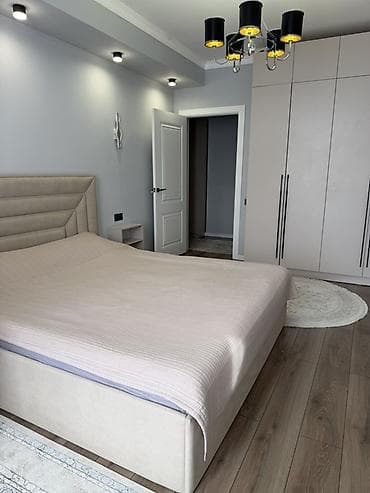 Квартиры: 2 комнаты, 70 м², Элитка, 3 этаж, Дизайнерский ремонт — 4