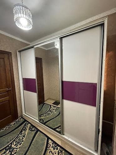 продам шкаф купе: Шкаф купе, Б/у, С зеркалом — 1