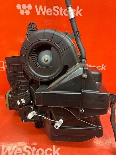 full construction: Радиатор кондиционера Kia Carnival D4HB 2017 задн. (б/у) — — — — — 1