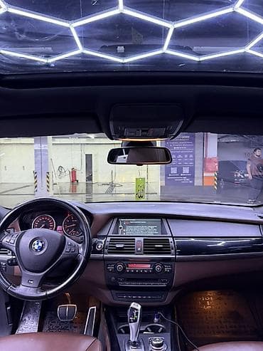 сары булун: BMW X5: 2011 г., 4.4 л, Автомат, Бензин, Кроссовер — 10