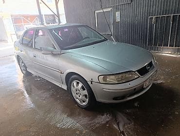 Opel Vectra: 1999 г., 1.8 л, Автомат, Бензин, Лифтбек