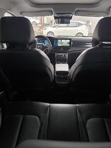 Weltmeister: Weltmeister W6, 2022 г., 80000 км, Передний, В наличии — 5