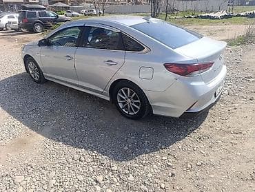 машина сурф: Hyundai Sonata: 2017 г., 2 л, Газ, Седан — 5