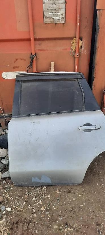 ниссан грузовой: Nissan, 2005 г., Б/у, Оригинал — 3