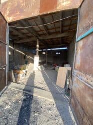 продаю офис 107 м² с ремонтом с мебелью административное здание 1 этаж: Г Кант. Люксембург 
Сдаю Под Склад 
С Времянкой! — 3