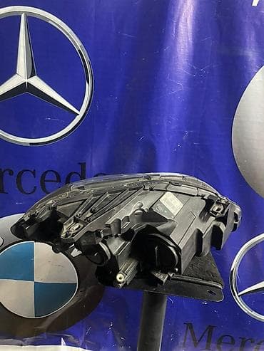 w24: Передняя левая фара Mercedes-Benz 2012 г., Б/у, Оригинал, Япония — 2