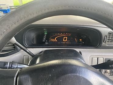 авто для детей: Nissan Liberty: 1999 г., 2 л, Вариатор, Бензин, Минивэн — 6