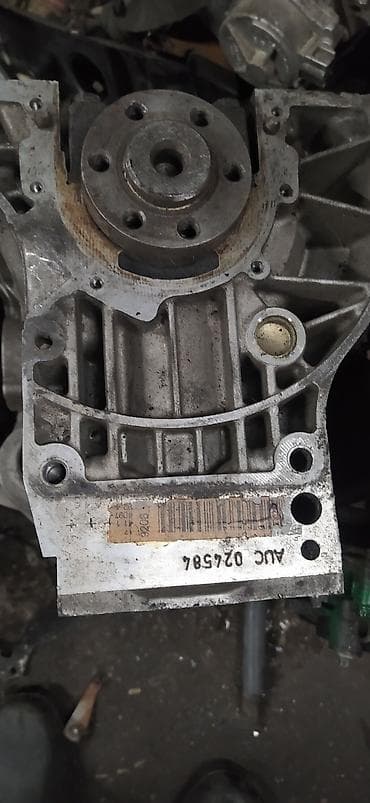 Автокосметика: Бензиновый мотор Volkswagen 2004 г., 1 л, Б/у, Оригинал, Германия — 1