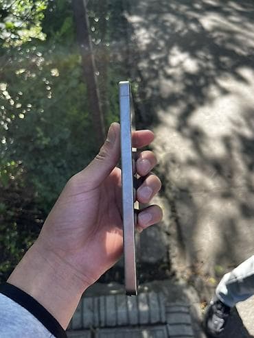galaxy note20: Samsung Galaxy S25 Ultra, Б/у, 256 ГБ, цвет - Серебристый, 1 SIM, eSIM — 3