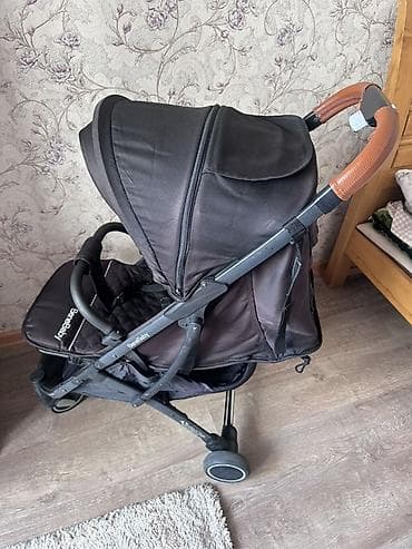 benebaby: Коляска, Другой бренд, цвет - Черный, Б/у — 2