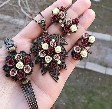 pink passion набор: Новинка Комплекты: подвеска на цепочке, серьги, браслет; в некоторых — 3