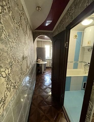 9мкр: 3 комнаты, 58 м², 104 серия, 2 этаж — 5