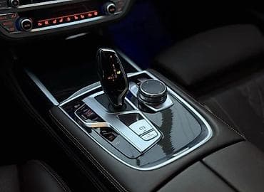 bmw семерка: BMW 7 series: 2018 г., 3 л, Автомат, Бензин, Седан — 9