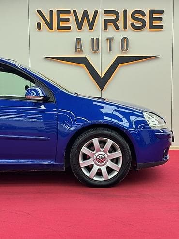 Volkswagen Golf V: 2004 г., 2 л, Типтроник, Бензин, Хэтчбэк — 4