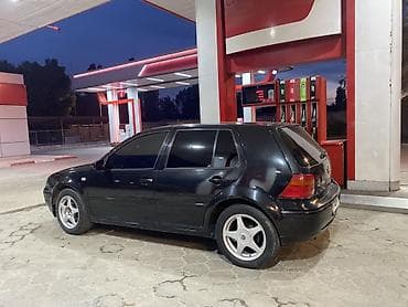 сидения на гольф 4: Volkswagen Golf: 1998 г., 1.4 л, Механика, Бензин, Хэтчбэк — 1