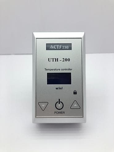 Автоэлектроника: Терморегулятор Made in China UTH-200 — 2