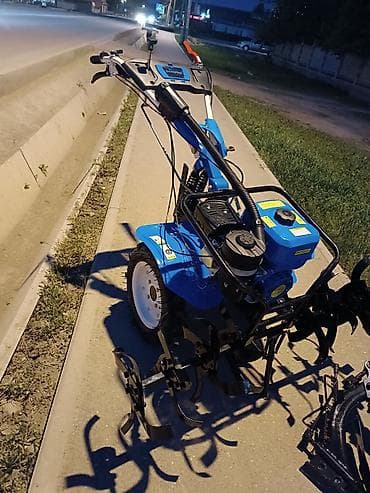 мотоблок фреза: Мотоблок «Белорусь» с фрезами Описание: - Бензиновый мотоблок синего — 2