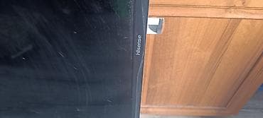 Бекерге берем: Телевизор Hisense с разбитой матрицей. Отдам за 2л масла. Район — 2