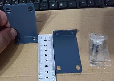 hub switch: Ушки-держатели для установки в стойку 19" -Ушки-держатели для — 4