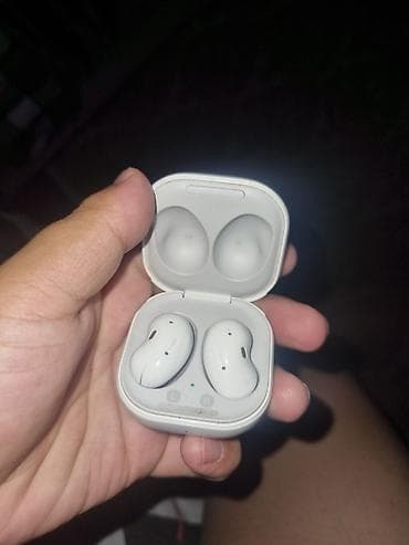 наушники комп: Беспроводные вкладыши наушники, Samsung, Galaxy Buds Live, Б/у — 2