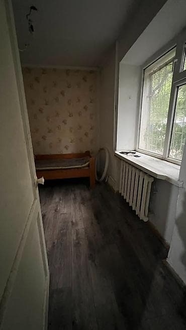 49: 3 комнаты, 49 м², Хрущевка, 1 этаж, Старый ремонт — 4