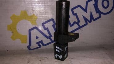 Датчик коленвала Mercedes-Benz