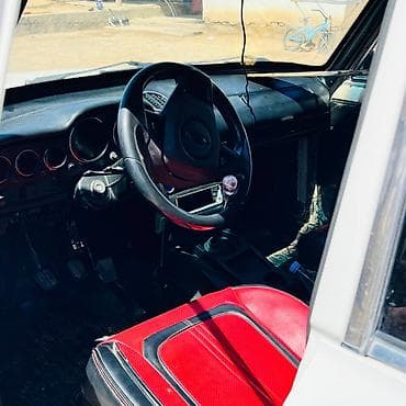 бампе: ВАЗ (ЛАДА) 2106: 1988 г., 1.6 л, Механика, Бензин, Седан — 8