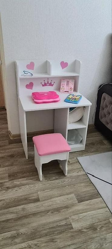 Комплект детского стола и стула