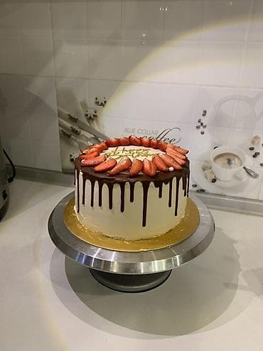 cake: Ищу работу Кондитер Опыт работы 2,5 года работала в частном секторе — 3