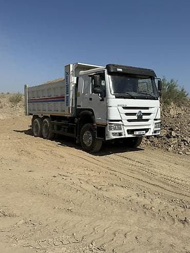 joyor t10: Грузовик, Howo — 2