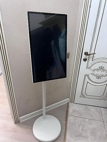 iphone hr: Смарт дисплей 24 дюйма - Сенсорный дисплей на стойке с круглым — 1