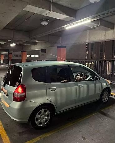 фит на аренду: Honda Fit: 2003 г., Автомат, Бензин, Хэтчбэк — 2