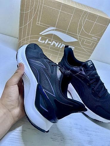 Босоножки, сандалии, шлепанцы: Мужские кроссовки, 41, 41.5, Новый, цвет - Черный, Самовывоз, Бесплатная доставка — 3