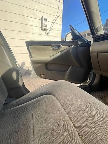 changan 2008: Nissan Laurel: 2002 г., 2 л, Автомат, Газ, Седан — 3