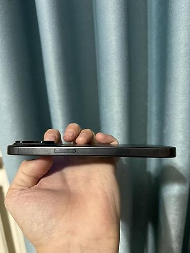 iphon 16 pro: IPhone 15 Pro, Б/у, 128 ГБ, Black Titanium, Чехол, Защитное стекло, 89 % — 3