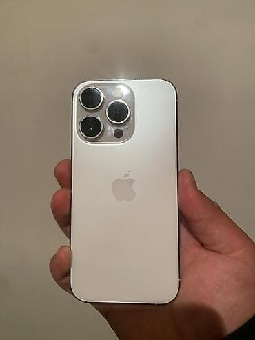 IPhone 14 Pro, Б/у, 256 ГБ, Серебристый