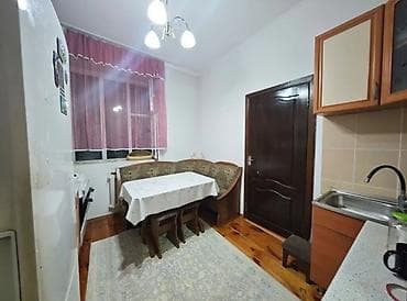 Недвижимость: 3 комнаты, 69 м², Джал мкр (в т.ч. Верхний, Нижний, Средний) Индивидуалка, 1 этаж — 10