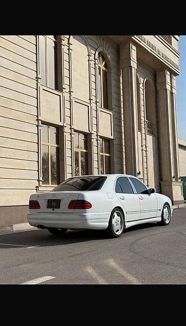 60000: Mercedes-Benz E-Class: 2000 г., 5.5 л, Автомат, Бензин, Седан — 2