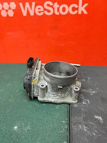 d 4d: Дроссельная заслонка Toyota 2008 г., Б/у, Оригинал, Япония — 2