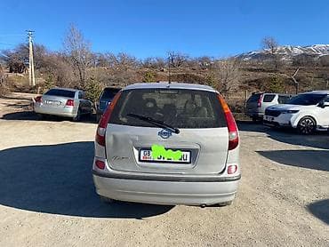 lada 2105: Nissan Tino: 2002 г., 1.8 л, Ручные, Бензин, Хэтчбэк — 3