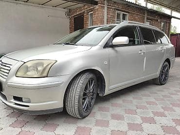 Toyota Avensis: 2004 г., 1.8 л, Кол менен иштөөчү, Бензин, Универсал — 4