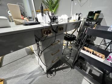 маникюрный столик: Маникюрные столы стандарт Маникюрные столы мастер Маникюрные столы — 4