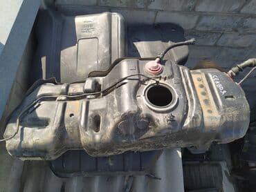 стенд для чистки дизельных форсунок: Toyota Sequoia Бензобак, Тойота Секвойя топливный бак. Год: 2005 — 1