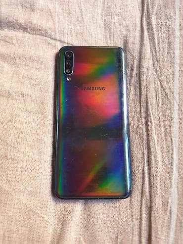 Samsung Galaxy A50, Б/у, 128 ГБ, цвет - Черный, 2 SIM at lalafo.kg Samsung Galaxy A50, Б/у, 128 ГБ, цвет - Черный, 2 SIM