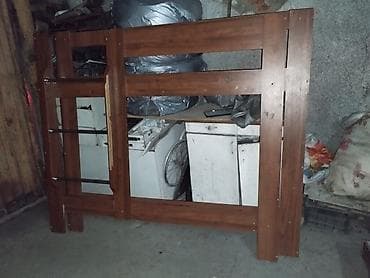 Двухъярусная деревянная кровать длина( 1метр 70см )(ширина 80см)