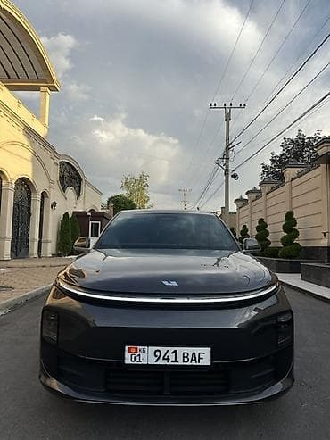 Транспорт: Lixiang L6: 2024 г., 1.5 л, Автомат, Гибрид, Кроссовер — 3