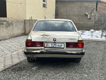 Ковролин: BMW 7 series: 1990 г., 3 л, Автомат, Бензин, Седан — 6