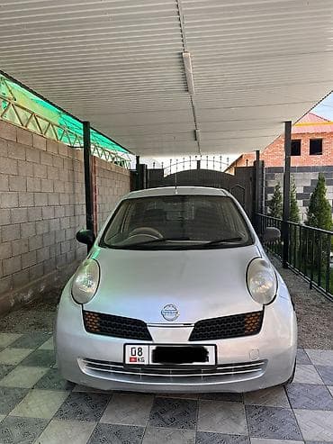 forester 2018: Nissan March: 2004 г., 1.3 л, Автомат, Бензин, Хэтчбэк — 2