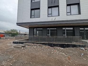 ихлас южный квартал: СРОЧНО! СРОЧНО! ниже рынка! 1 КВ.м. - 1000$ Продается коммерческое — 5