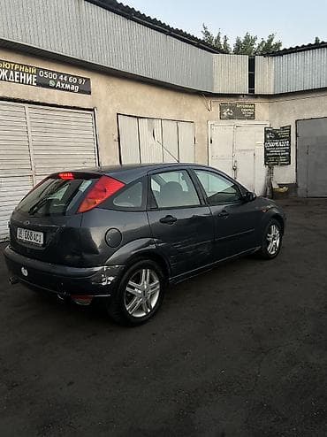 mazda primacy: Ford Focus: 2004 г., 1.6 л, Механика, Бензин, Хэтчбэк — 8